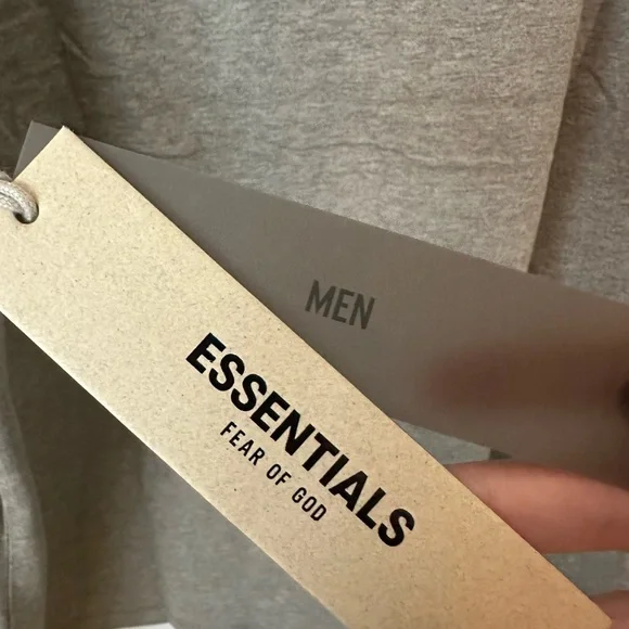 Essentials Fear of God Dark Oakmeal shirt, XL***NWT*** - Picture 5 of 7